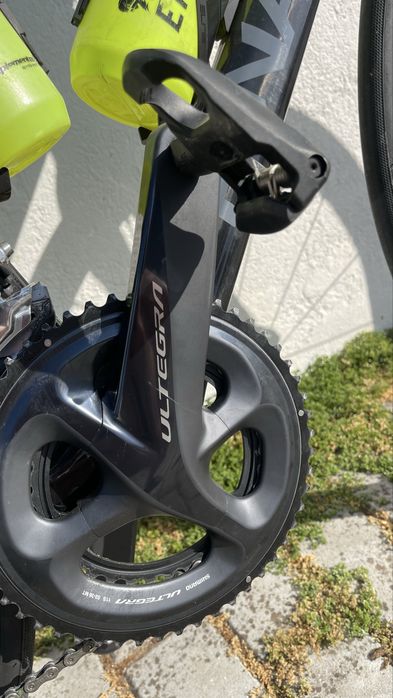 Bicicleta pinarello angliru carbono full ultegra