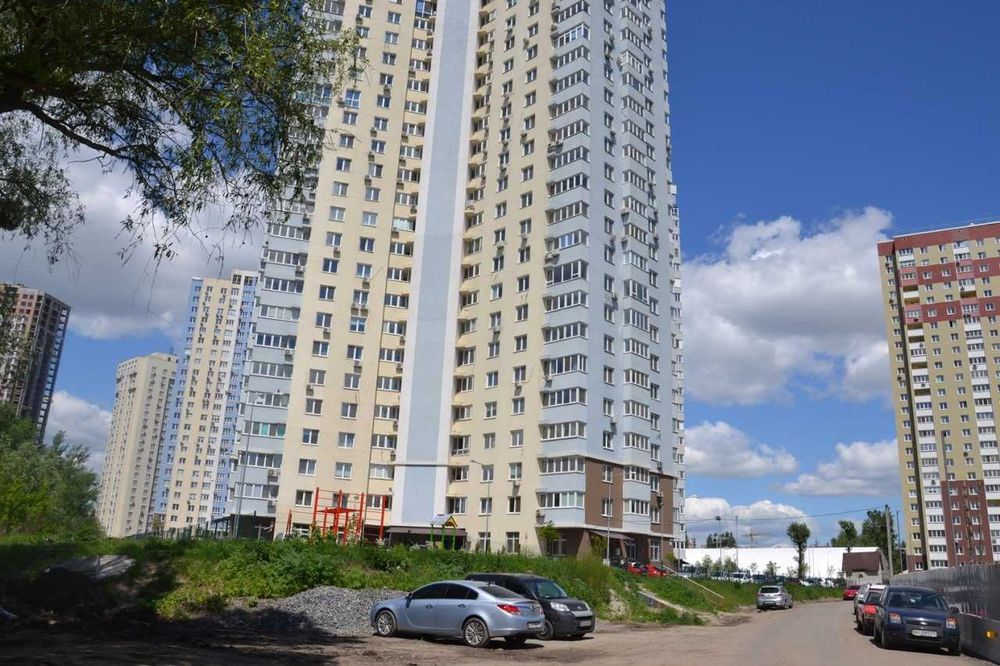 Оренда 1 кімнатної квартири п-т. Академіка Глушкова 9Д метро Іподром, Теремки, студія, генератор на все