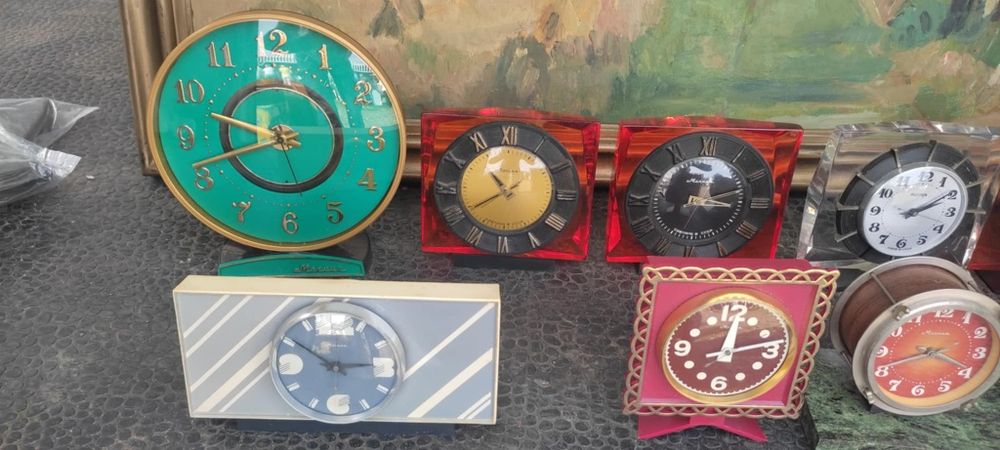 Sprzedam kolekcję zegarków Molnija