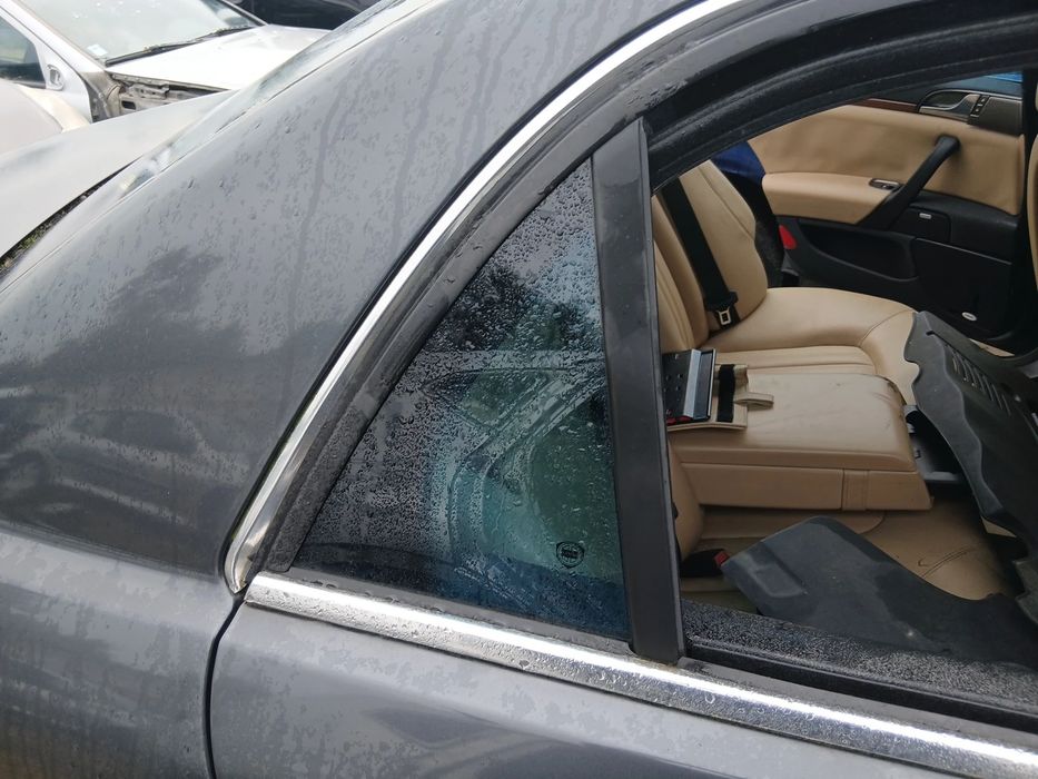 Vidro triangular da porta trás direito LANCIA Thesis (841_)