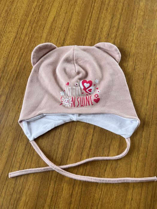 Шапуля весна гарненька