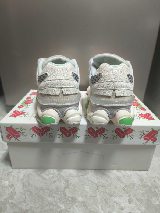 New Balance 9060 Bricks & Wood 37