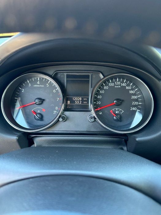Продам NISSAN QASHQAI