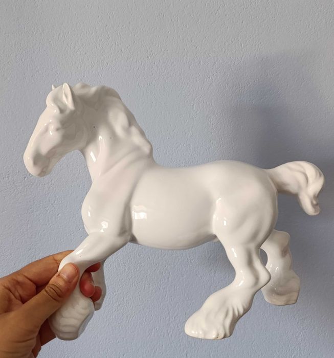 Cavalo em Cerâmica