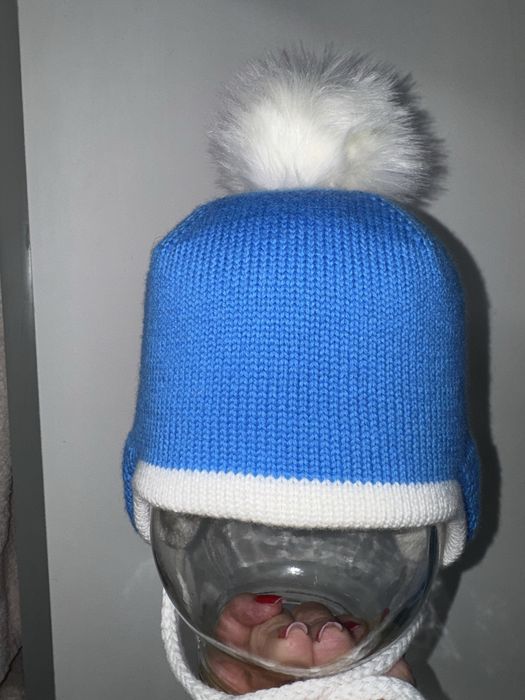 Продам шапочки  вʼязані ,дитячі ,ручної роботи