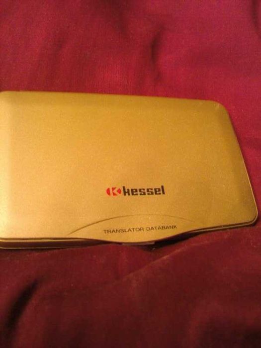 Карманный электронный переводчик (8 языков) "Кessel", новый в уп.