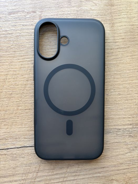 etui bizon iPhone 16