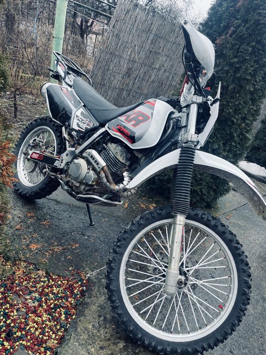 HONDA xr250 enduro