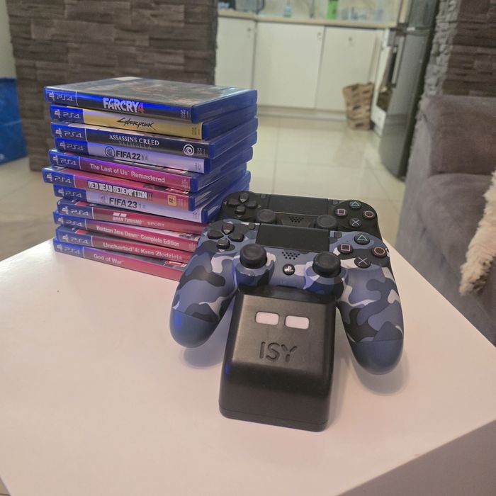 Ps 4 slim + zestaw gier