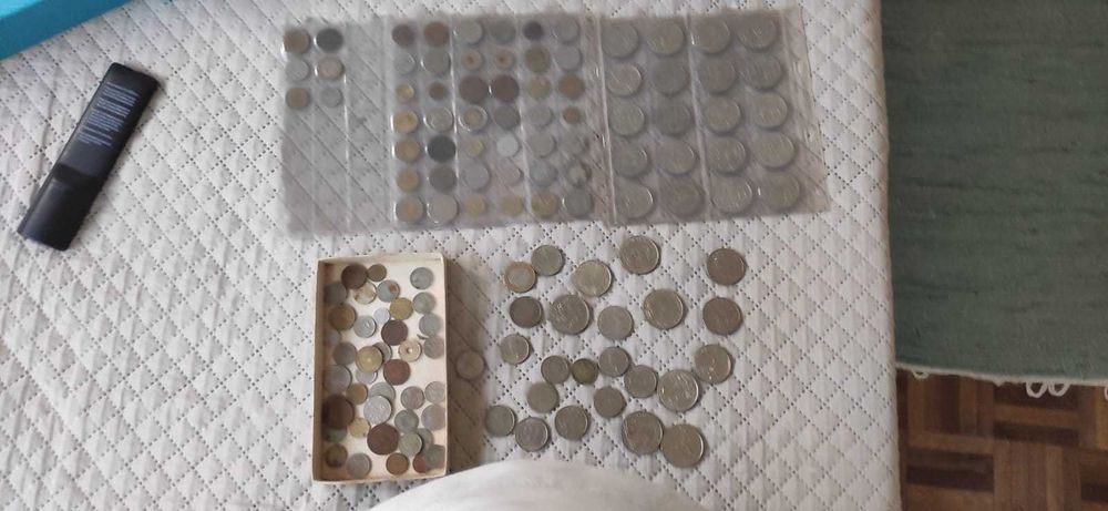 Coleção de moedas (inclui moeda de 500 escudosem prata)