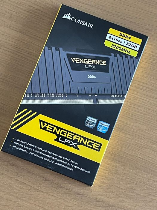 Memória RAM 32gb 2x16gb ddr4 3200Mhz CORSAIR Vengeance LPX