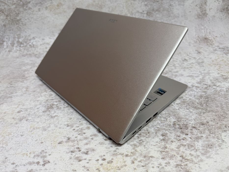 Acer Swift 3 / EVO i7-1260P 4.7GHz / 16GB DDR4 / 1TB SSD / 14QHD / W11