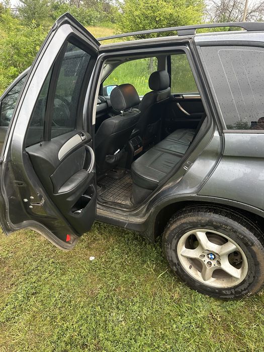 Продам BMW X5 3,0 дизель