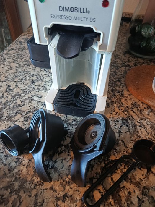 Cafeteira Dimobilli Expresso Multi D5 branca