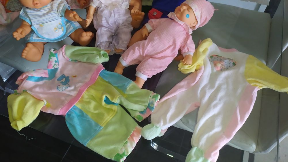 6 bonecos carecas antigos a 10€ ou 15€ cada