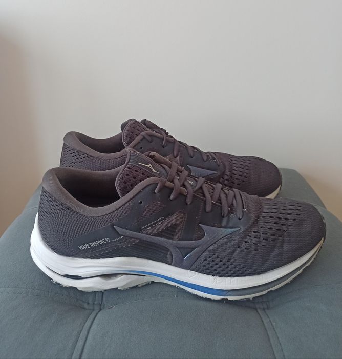Чоловічі Кросівки Mizuno Wave Inspire Оригінал Розмір 44-28см