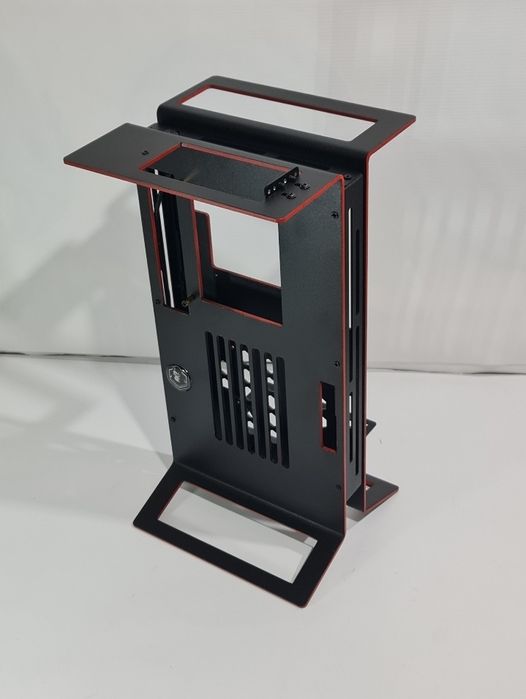 Gorilla Custom X-345  iTX