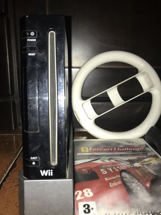 Wii com comando e volante