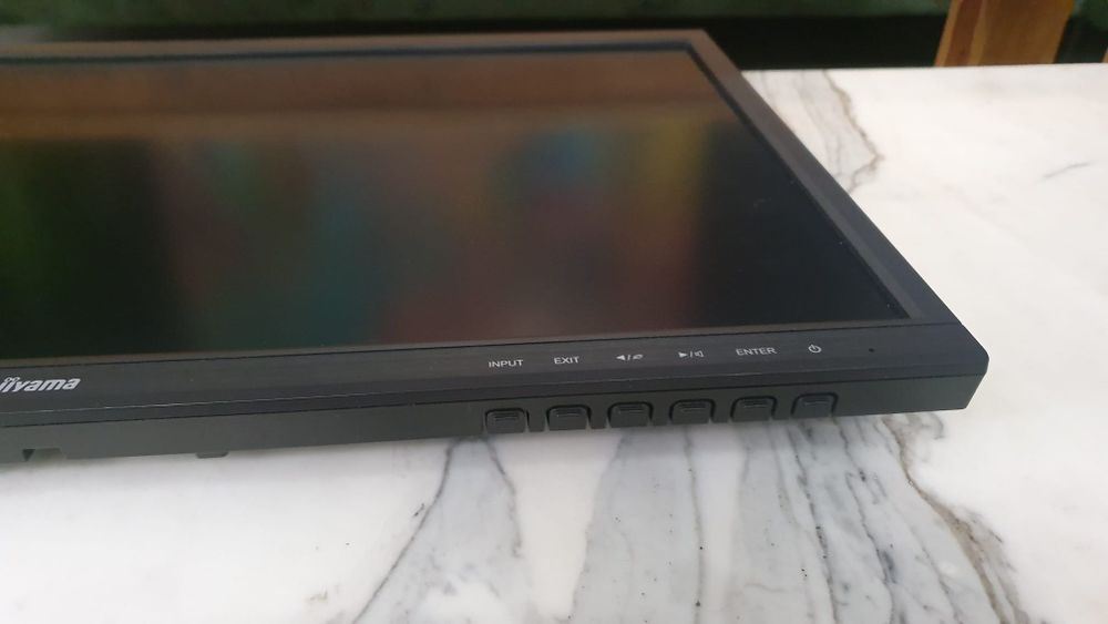 Monitor marki iiyama