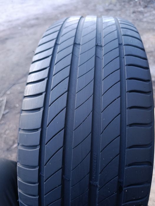 Шина  215/60/16 Michelin