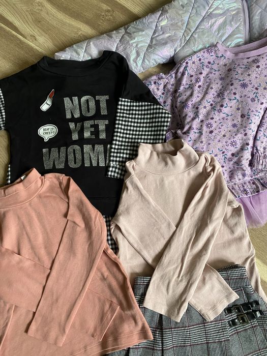 Пакет одягу на дівчинку 104-110р