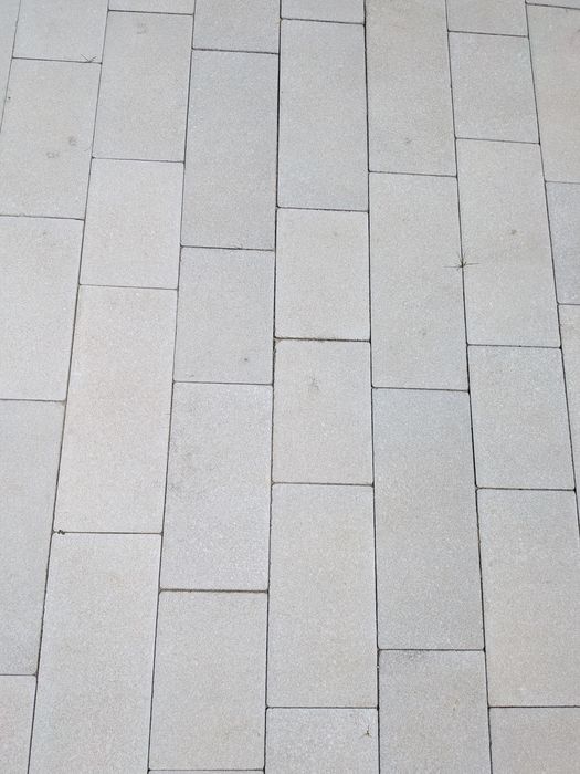 Nowa Kostka Bruksa Lunga biała 6cm