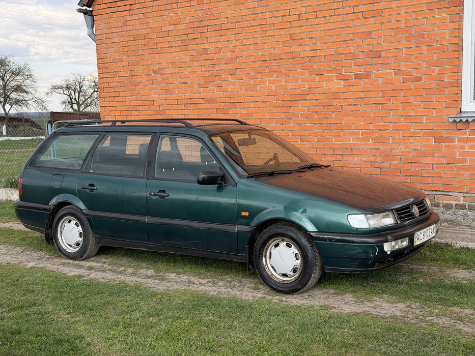 PASSAT B4 // 1.8 газ/бензин // 1995 року