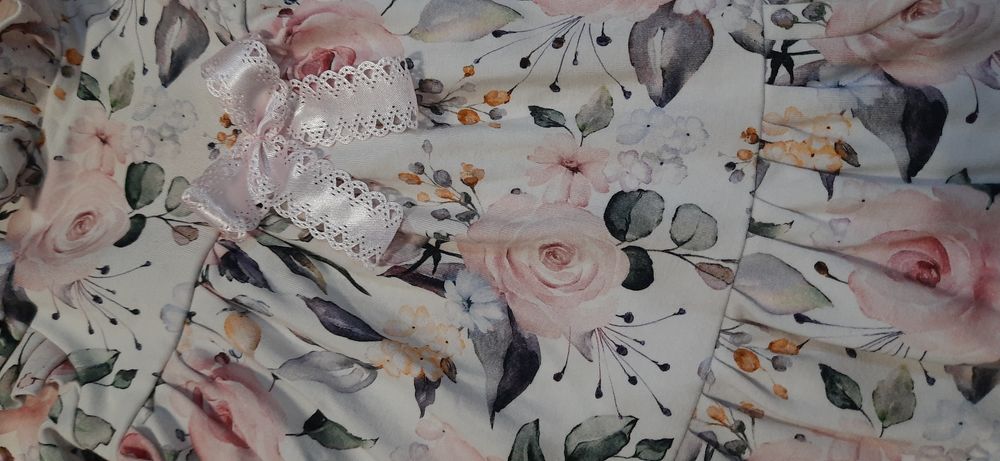 Sukienka handmade 86 92 róże kwiaty falbany dresówka roczek