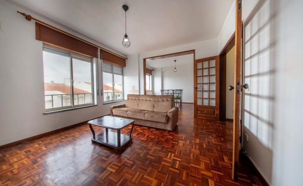 Apartamento disponível para arrendamento