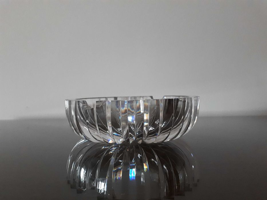 Cinzeiro de cristal marca Atlantis sem uso