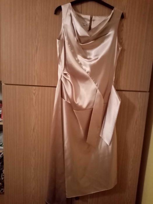 Sukienka jasny róż