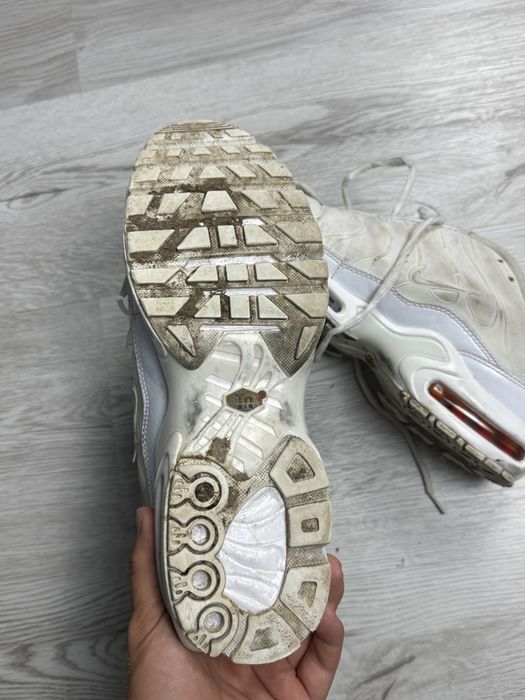 Nike Air Max Plus TN Biale 44