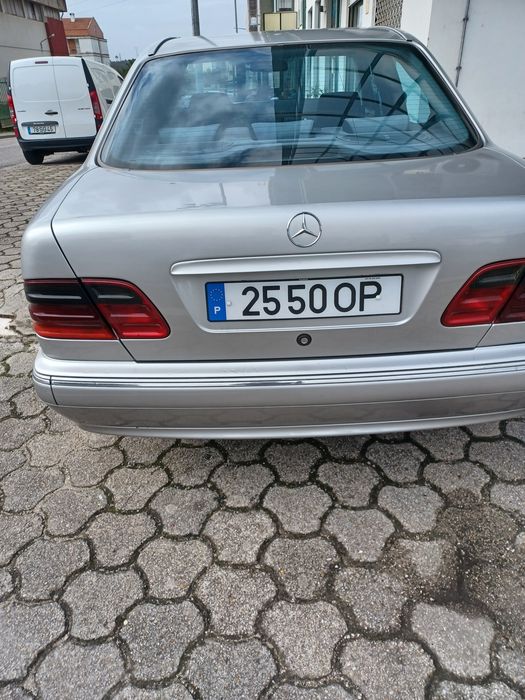 Mercedes e 220 cdi avangarde