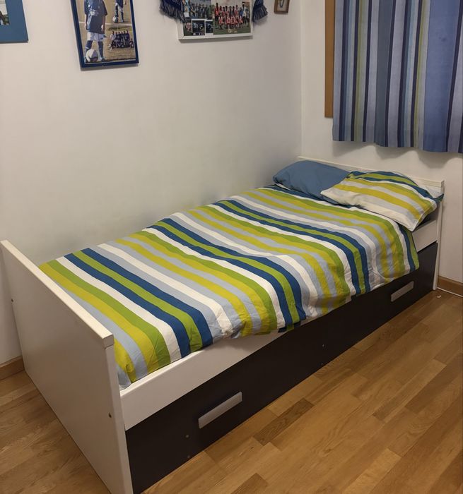 Cama de solteiro com gavetão
