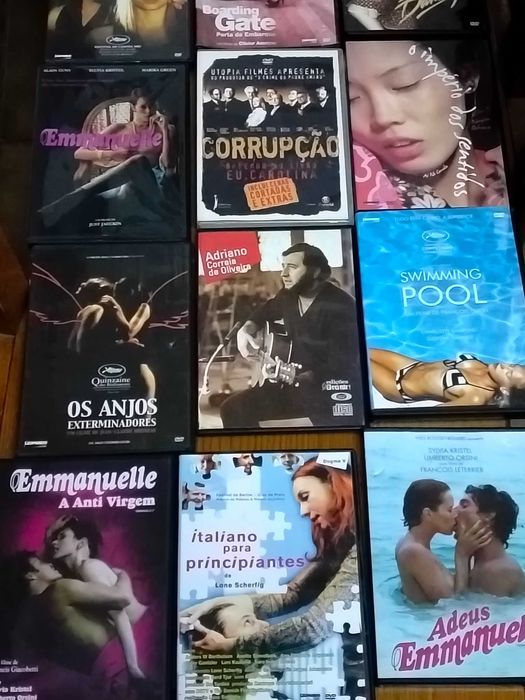 Filmes em DVD. Cassetes de VHS e música. Cd's musica etc