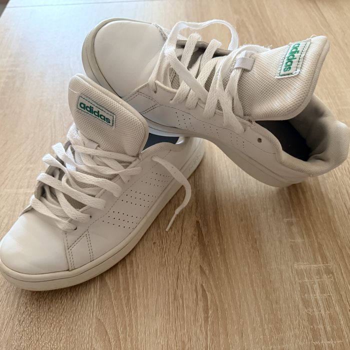 Tenis adidas , n* 39