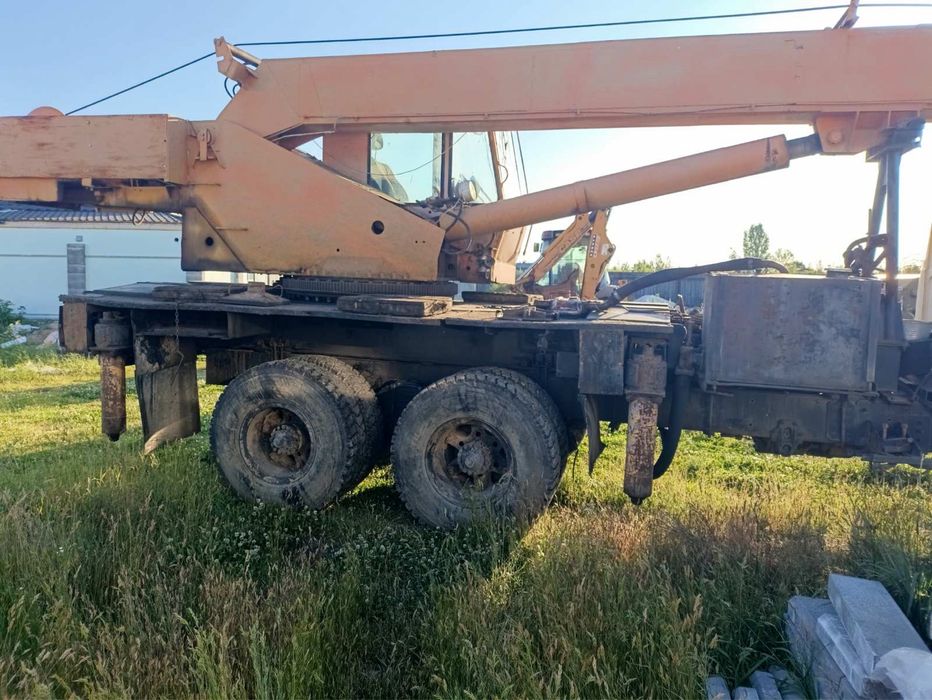 Продається  КрАЗ 250
