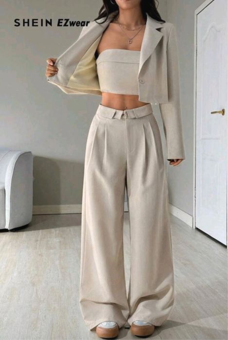 Nowy mini garnitu Shein S top plus spodnie