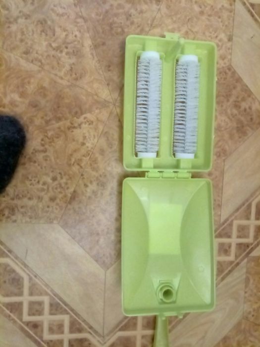 Безпроводной пылесос новый