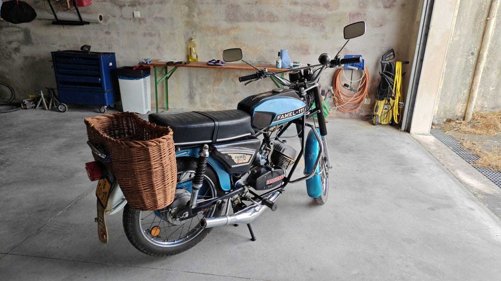 Motorizada Zundap famel F111 1980