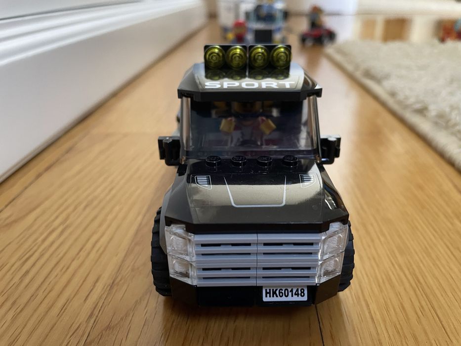 LEGO City 60148 -  Equipa de Corrida de Todo-o-Terreno