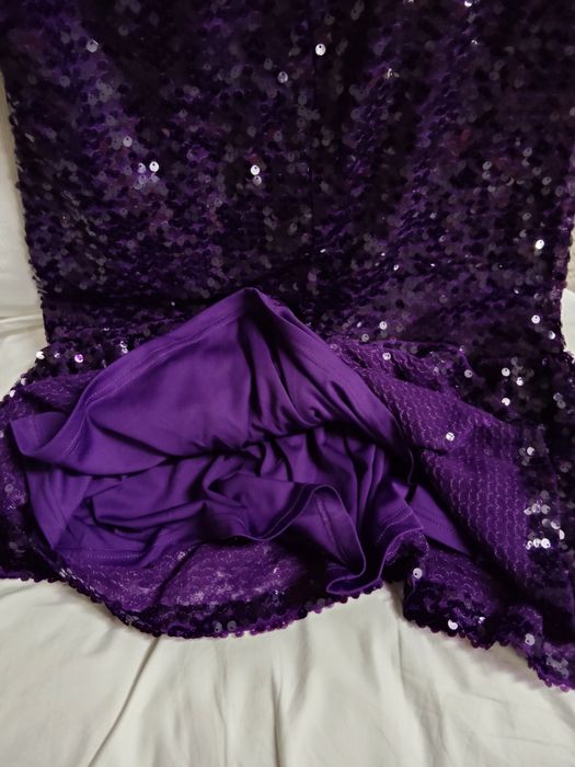 Lindíssima Saia Violeta de Lantejoulas para Réveillon