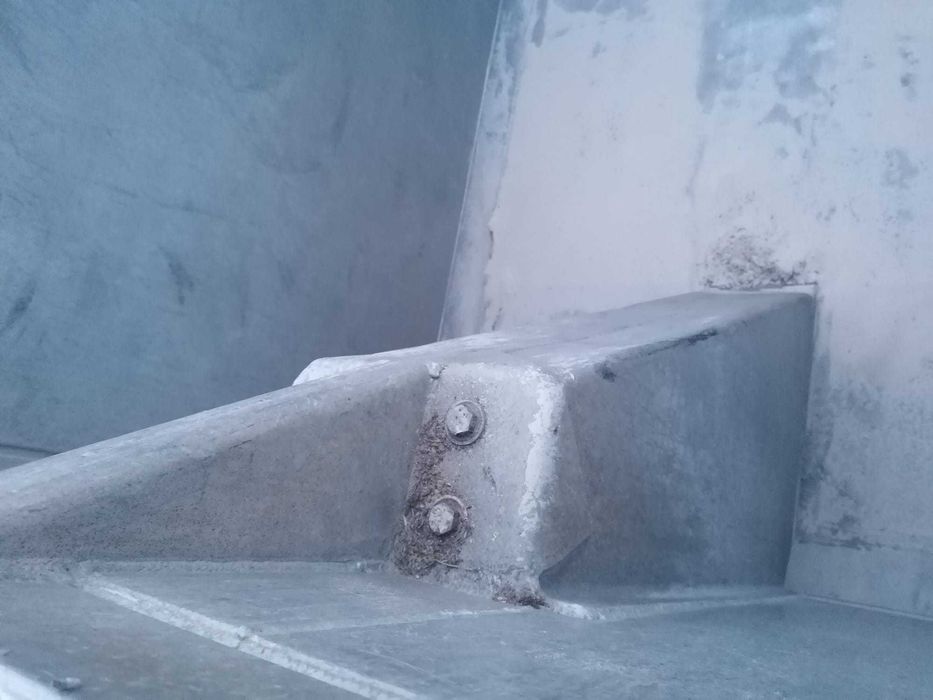 Vende Reboque em Bom Estado , pronto a laborar