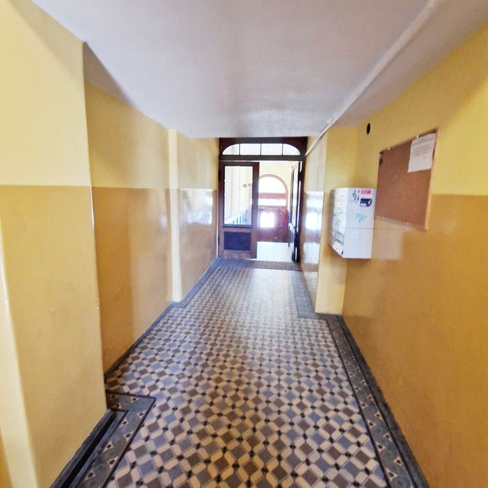 12 m² room | Grunwaldzki Square | perfect for students