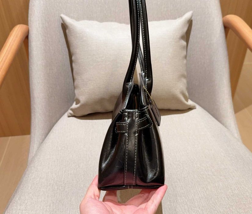 Шкіряна сумка Coach empire carryall 34