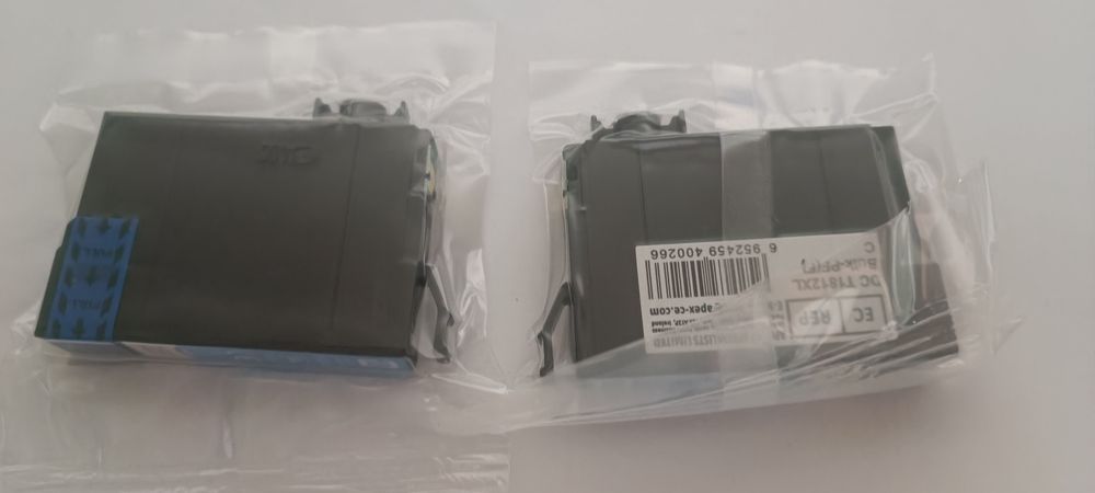 Tinteiros azuis Epson n°18