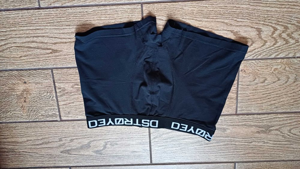 Zestaw czarnych bokserek DSTROYED