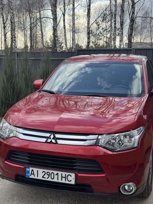 Mitsubishi Outlander 2014