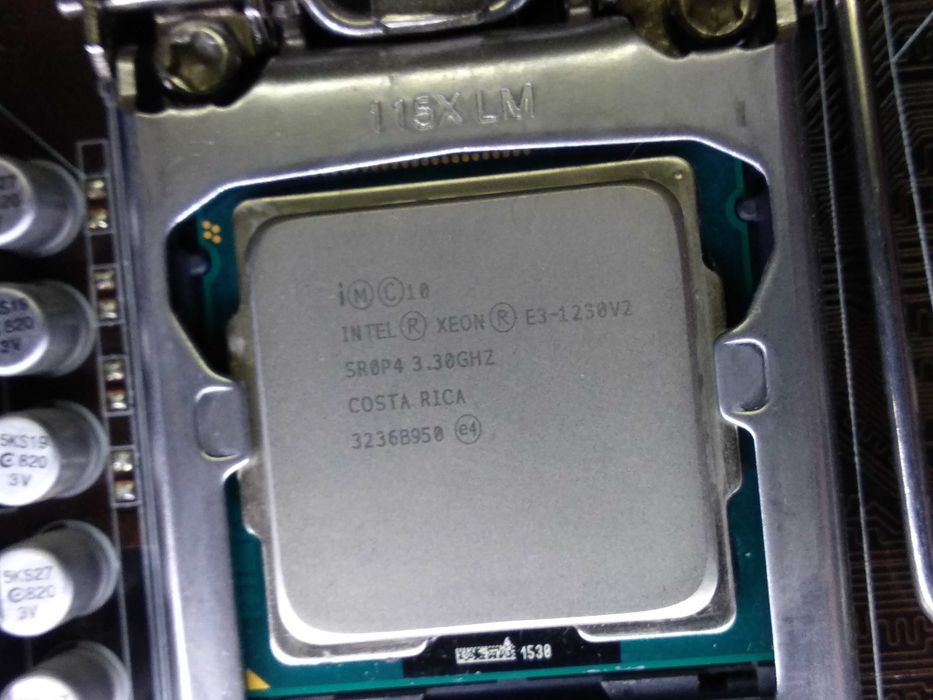 Материнская плата Asus P8B75-V (s1155, Intel B75, PCI-Ex16) рабочая + могу доукомплектовать