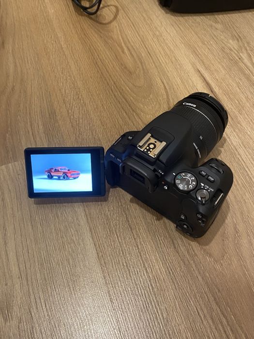 Canon EOS 200D + Mala + Lente + Fita